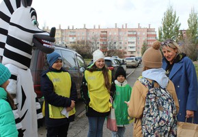 В г. Шарыпово ЮИДовцы провели акцию «Безопасный двор»
