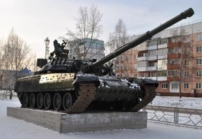 Мемориальный танк появился  в Шарыпово