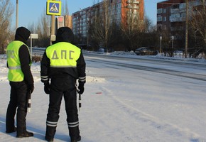 Сотрудники Госавтоинспекции проводят рейдовые мероприятия по предотвращению ДТП с пешеходами