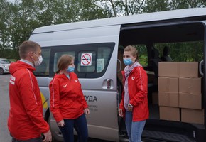 Волонтеры СУЭК помогают региональным и российским добровольческим штабам