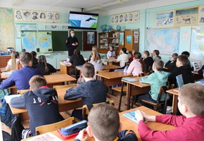 В Шарыпово старшеклассники проходят курсы безопасного ориентирования в дорожной среде