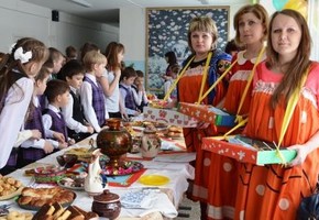 Ярмарка в школе № 12