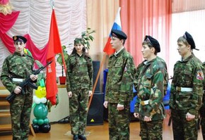 Взвейся, Знамя Победы!