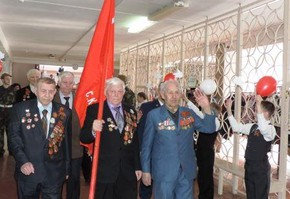 Знамя Победы в 8 школе