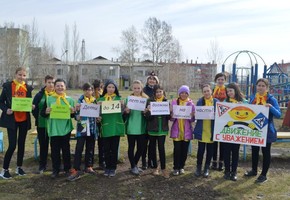 В парках Шарыпово дорожные полицейские проводят ликбезы дорожной безопасности