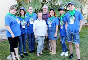 Рассказ об архитектуре бровей, звёздах на камнях, деньгах-щедринках и увлечённых ребятах