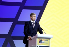 РАЗВИВАЕМ ЭКОНОМИКУ РОССИИ