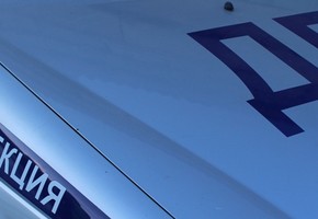 Дорожные полицейские призывают пешеходов быть внимательнее на дороге