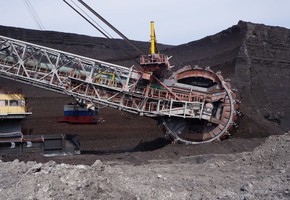 Трудовую вахту несут профессионалы