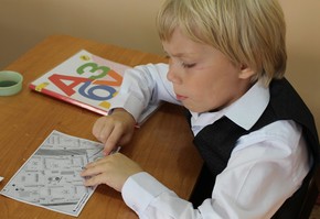 Дорожные полицейские совместно  со школьниками разрабатывают безопасный маршрут домой