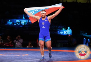 Болеем за земляка!