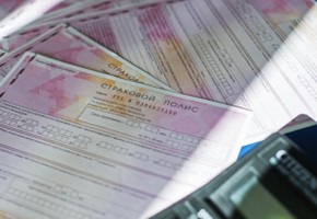 Госавтоинспекторы предупреждают об уголовной ответственности за использование поддельных документов