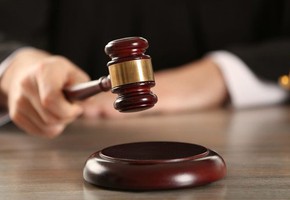 В г. Шарыпово водителя арестовали на 7 суток за оставления места ДТП