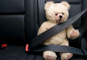 ГИБДД напоминает о необходимости пристегиваться ремнями безопасности