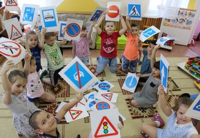 Сотрудники Госавтоинспекции и образовательные учреждения проводят «Неделю безопасности»