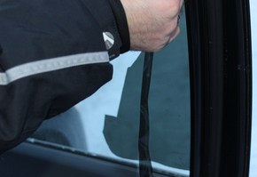 Дорожные полицейские ежедневно выявляют тонированные автомобили