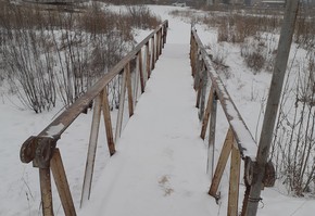 Мостик в Пионерном отремонтирован