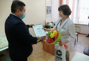 СУЭК и Фонд "СУЭК-РЕГИОНАМ" подвели итоги конкурса "Земский доктор"