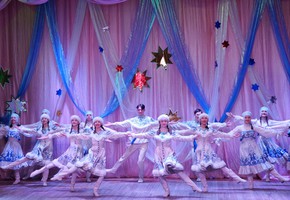 «Танцуем, рисуя узоры!»