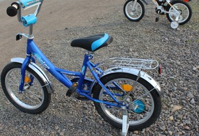 Автоинспекторы призывают велосипедистов быть внимательными