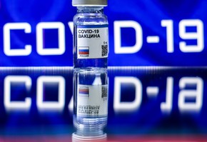 Вакцина и коронаиврус:  кто кого перегонит?