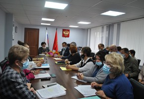 В городе досрочно приступили к подаче тепла