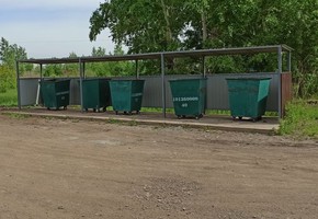 10 новых контейнерных  площадок для  сбора мусора обустроят  в городе до конца октября