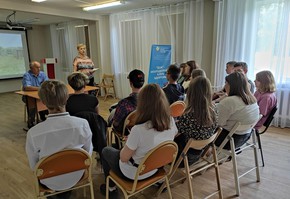 Беседы в молодежном клубе здоровья