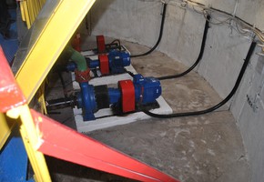 Почему подачу воды в поселке Дубинино осуществляет ООО "Акваресурс" и по какому тарифу  работает это предприятие?