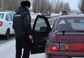 Дорожные полицейские проверили безопасность детей в автомобилях и выявили нарушения