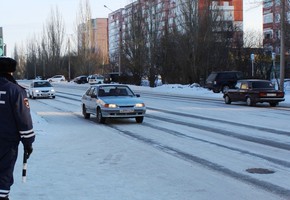 Сотрудники ГИБДД с начала года пресекли более 50 нарушений ПДД пешеходами