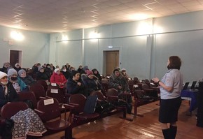 В Шарыпово сотрудники полиции присоединились к акции «Большое родительское собрание»