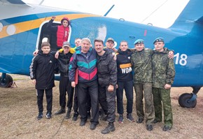 Обучение юных десантников