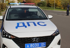 Автоинспекторы напоминают о соблюдении правил проезда перекрестков