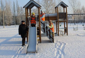 Госавтоинспекция обращает внимание на обеспечение безопасности при катании с горок