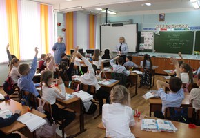 Госавтоинспекторы рассказали школьникам о дорожных ловушках